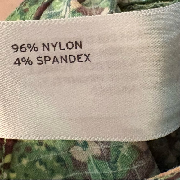 Duluth Trading Co heirloom gardening bib overalls in succulent garden print - Picture 7 of 7